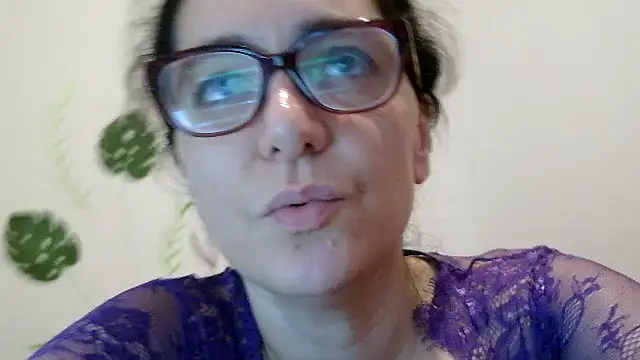 anngelle online show from April 27, 2:03 pm