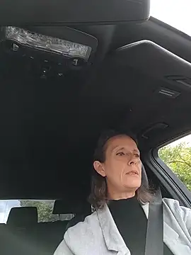 Sacha Scorp online show from June 11, 9:39 am