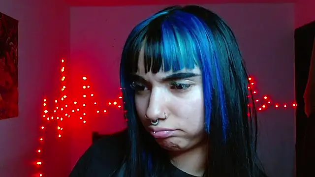  Veronicaa  online show from May 4, 5:22 am