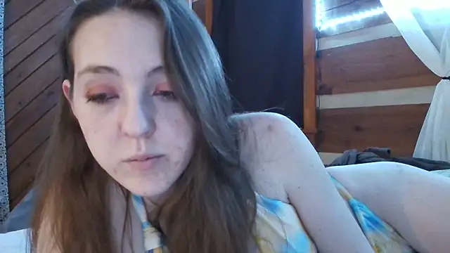 Candygirlmae online show from December 22, 7:00 am