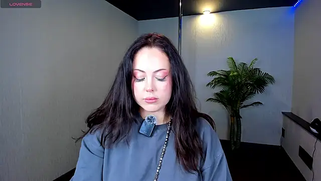 AlbaLimory online show from June 30, 1:21 pm