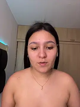 Camila sanchez25 online show from July 13, 11:27 pm