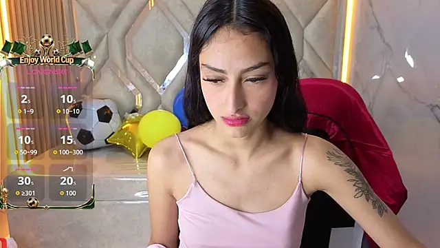 Tifany Tx online show from July 15, 7:40 pm