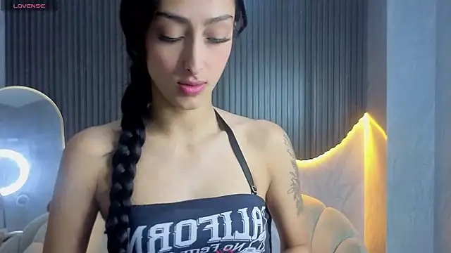 Tifany Tx online show from June 18, 7:19 pm
