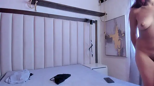 Ela Sammy online show from February 4, 7:17 pm