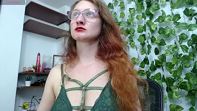 Ledi Kyril online show from March 14, 12:22 am