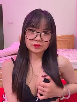    KARA    online show from February 13, 12:45 am