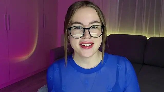 Aurelia Voss online show from December 19, 6:38 am