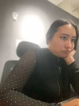 Venuz Rivers  online show from January 9, 7:18 pm