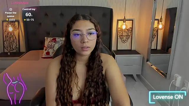 angelinemore online show from January 5, 7:28 pm