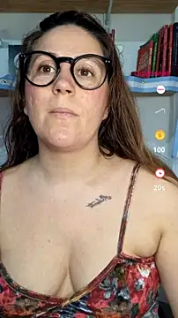 SofiEsteves online show from July 18, 4:42 pm