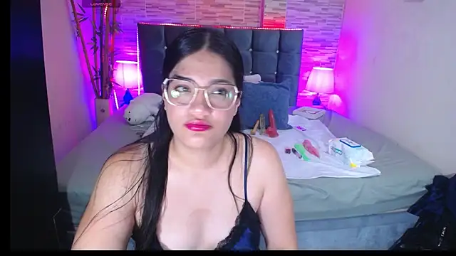 Valeri hot22 online show from May 2, 8:23 pm