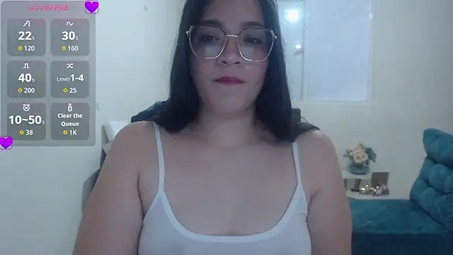 Valeri hot22 online show from June 17, 10:00 pm