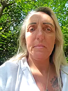 theblondecocklover online show from May 28, 10:02 am