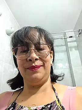 christy ant online show from February 6, 8:01 pm