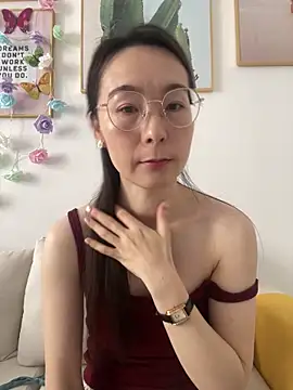 you-005 online show from March 6, 2:50 am