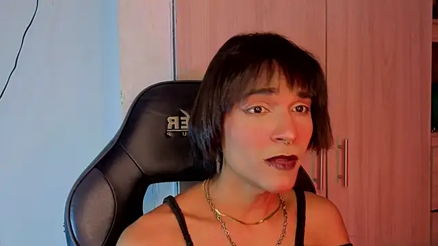 tiffanyy 777 online show from July 31, 4:46 am