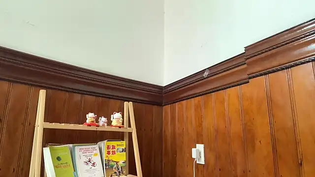 T-Nana online show from March 18, 5:56 am