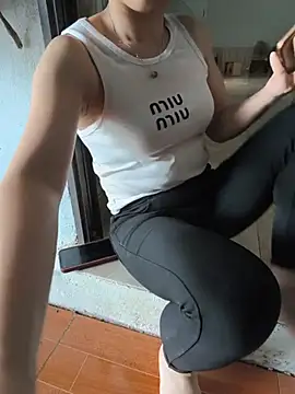 Sweet-Berryy online show from June 25, 1:27 am