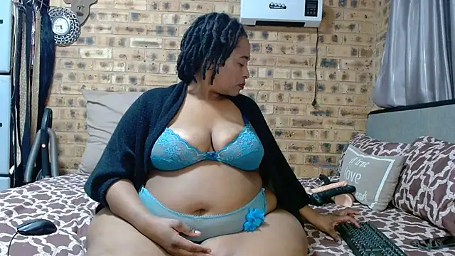 AFRICANBOOTYLICIOUS online show from July 25, 2:40 am