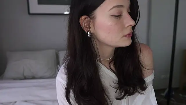bonjour nihao hello online show from April 28, 2:27 am