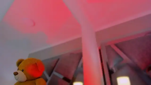 Charlotteinpole online show from March 19, 4:28 am