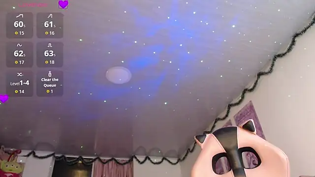 violett brown9 online show from May 1, 4:05 am