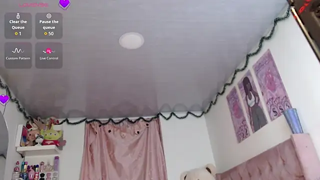 violett brown9 online show from June 21, 7:01 am