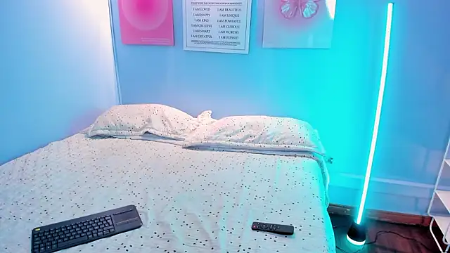 kyoto Aoki online show from March 12, 8:00 pm