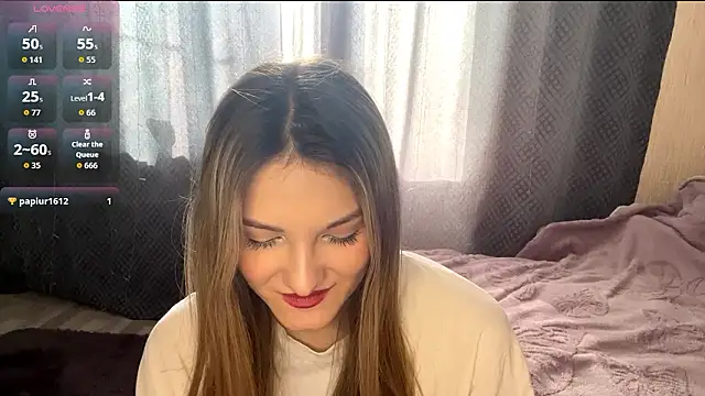 EmllyLighty online show from February 3, 8:30 am