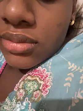 amorasecy online show from April 29, 5:04 pm
