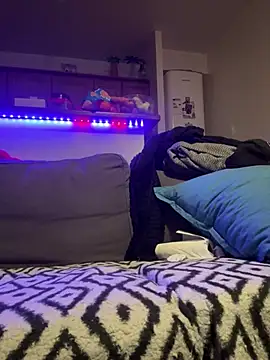 BoMale online show from February 9, 8:22 pm