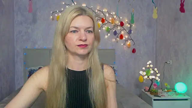 MelissaTyler online show from March 31, 11:32 am
