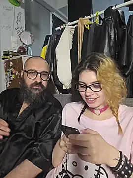 whatevaandissues online show from July 20, 12:57 am