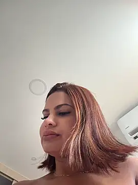 Irina Velvett online show from August 5, 5:08 pm