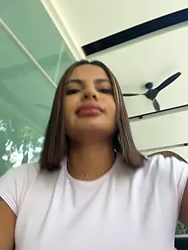 Irina Velvett online show from July 31, 4:19 pm