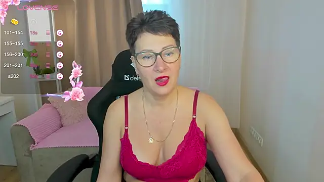 JennyMons online show from June 14, 8:04 am