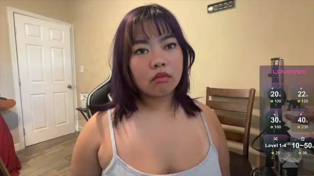 kuromixx444 online show from May 4, 4:22 pm