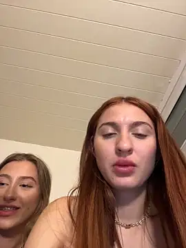 xvicoo online show from May 1, 9:18 pm