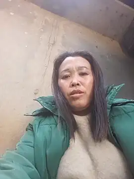 dakota-kis online show from January 18, 8:21 am