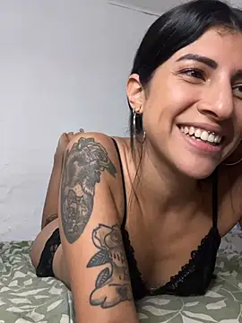 moronoiroficial online show from May 2, 1:09 am
