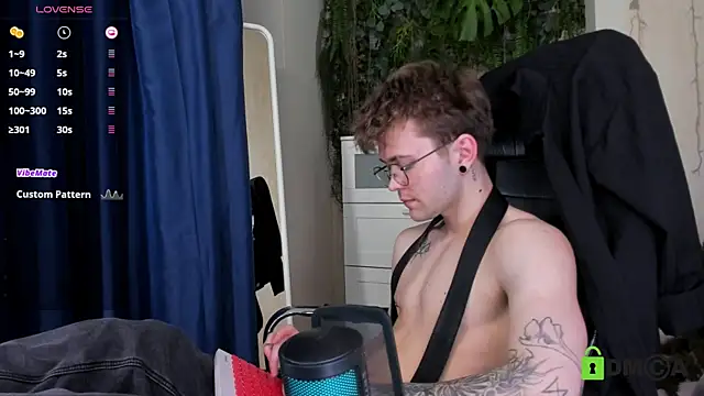 Tomas Norton online show from March 14, 3:24 pm