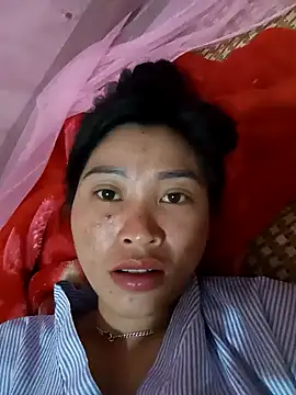 Hiniyk2 online show from April 28, 1:59 pm
