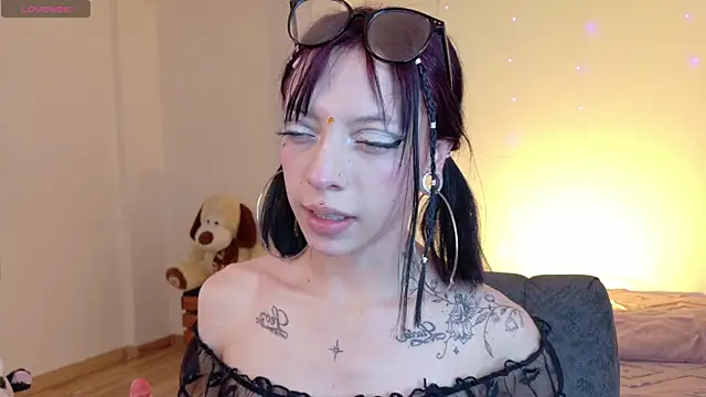Diamond  cherry69 online show from July 28, 4:39 pm