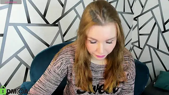 Marie Hayes online show from January 12, 1:33 am