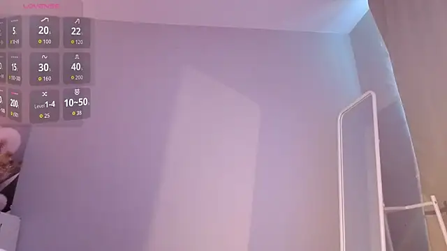 SmolCutie online show from August 2, 5:54 am