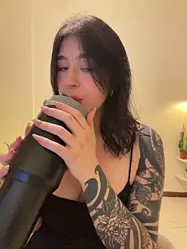 evelynrosess1 online show from July 23, 12:56 am