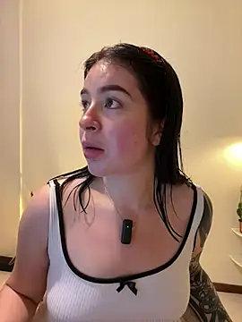 evelynrosess1 online show from July 7, 4:15 am