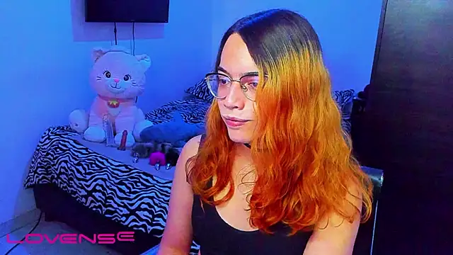 lillykittyyy online show from February 1, 9:02 pm