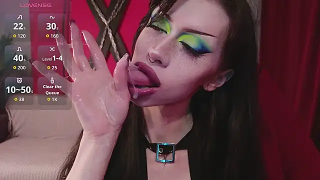 devvilss toy online show from July 25, 8:27 pm